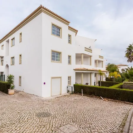 Coolhouses Algarve Luz, 1 Bed Penthouse Flat W/ Sea Views. Fiji 11 Appartement Luz