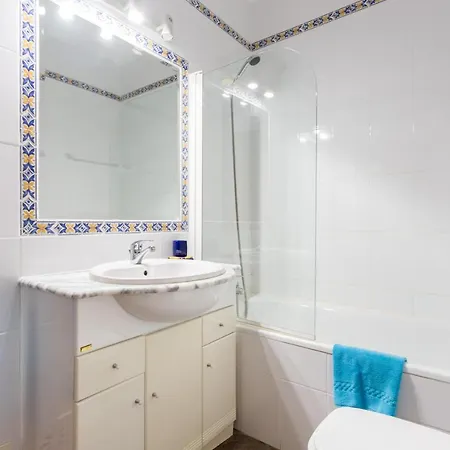 Coolhouses Algarve Luz, 1 Bed Penthouse Flat W/ Sea Views. Fiji 11 Appartement Luz