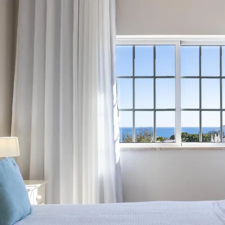 Coolhouses Algarve Luz, 1 Bed Penthouse Flat W/ Sea Views. Fiji 11 Luz